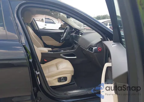 2019 Jaguar F-Pace 25T Prestige из США, поврежденный, VIN SADCK2FX9KA369741